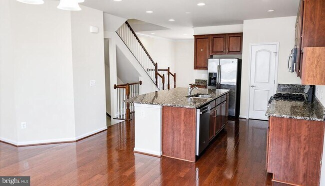 25556 Palenza Terrace