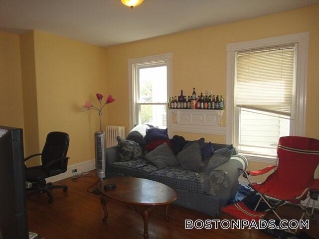 Photo - 3 Kinnaird St Unit 2