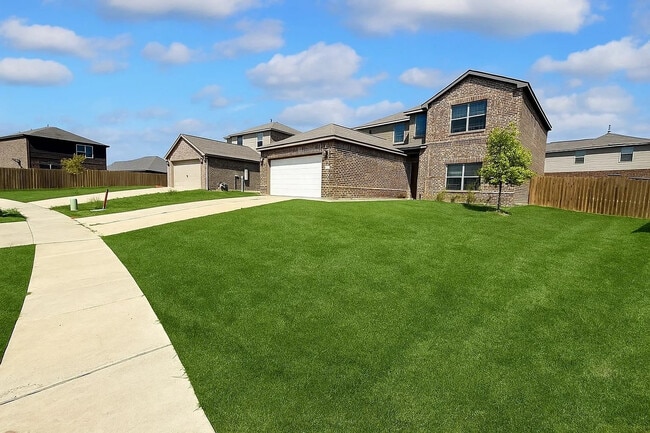 Photo - Room in House on Serena Dr