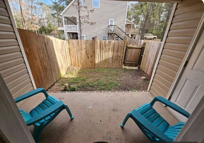 Photo - Furnished rental