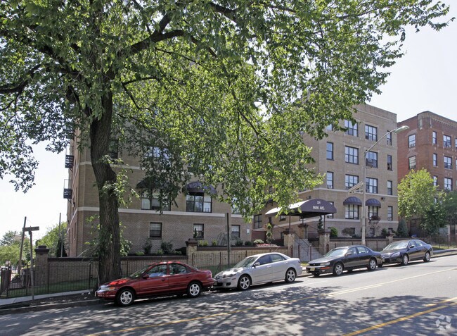 Photo - Park Terrace Apartments