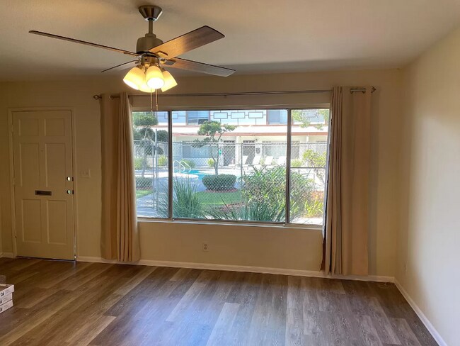 2977 Mendoza Dr