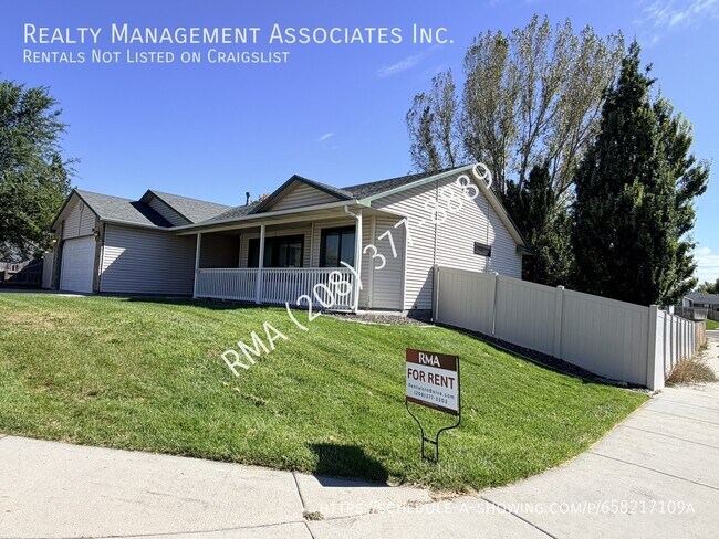 2807 Mink Pl