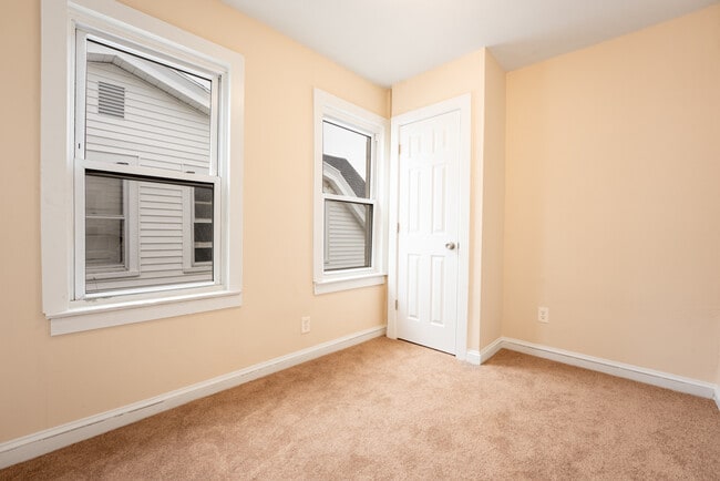 Photo - 2013 Edgmont Ave
