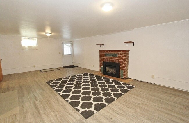 Photo - 502 S Hayes Ave