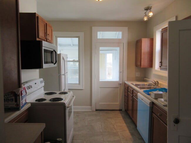 Photo - 2409 Deming Ave Unit 2409