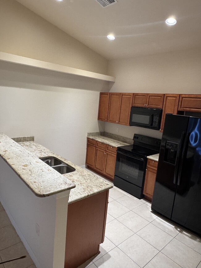1037 SE 11th Terrace