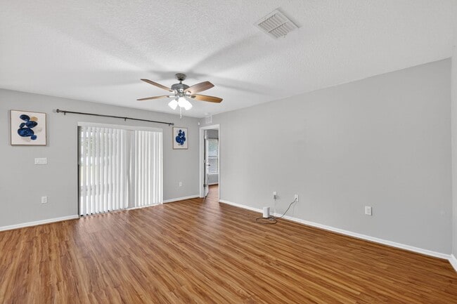 Photo - Available June 15th! 3BR Home in Tavares with Huge Backyard