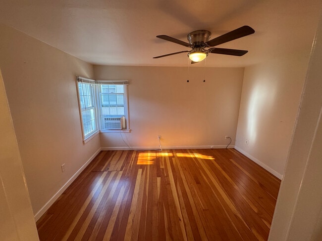 Photo - 627 Rose Ave