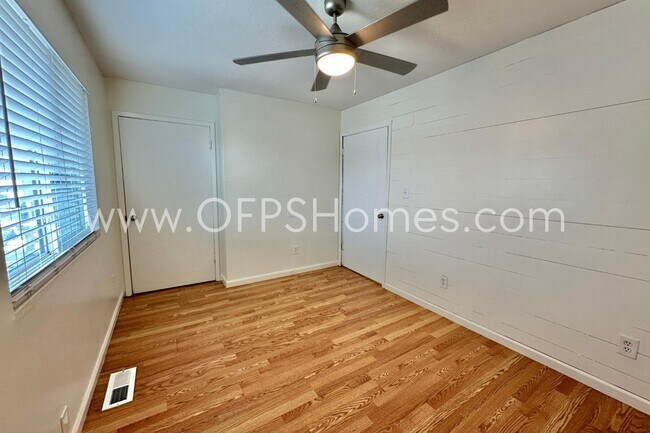 Photo - 710 Legion Dr