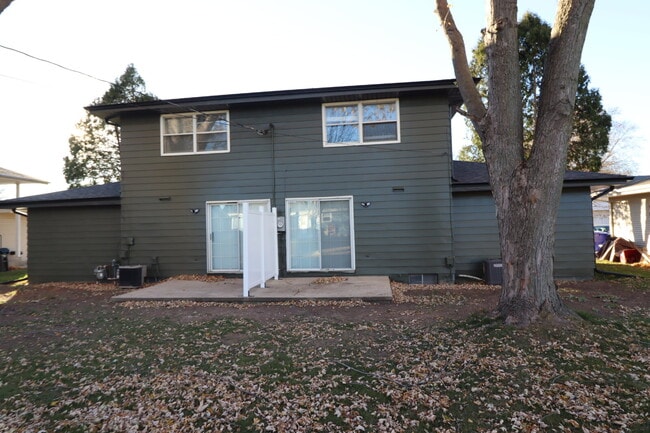 Photo - Updated 3-Bed Duplex with 1.5 Baths in Appleton