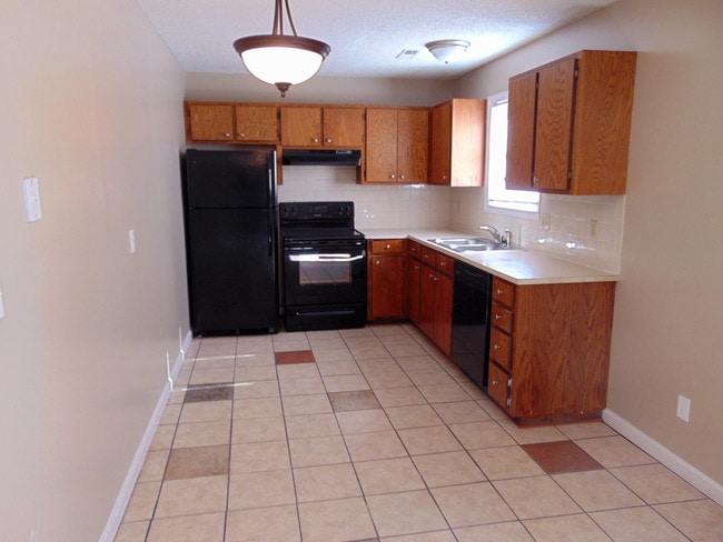 North Point: Kitchen