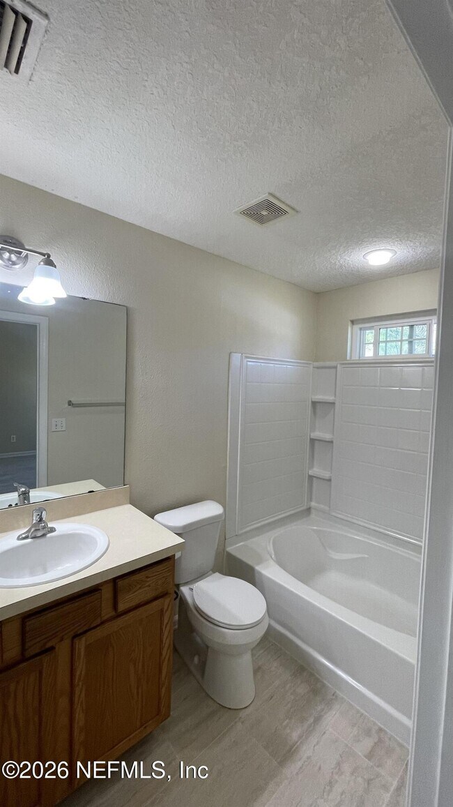 1707 Biscayne Bay Cir