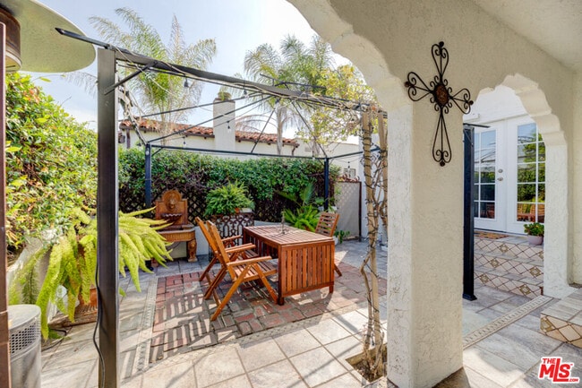 Photo - 1711 S Crescent Heights Blvd