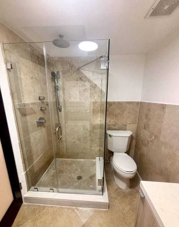 Photo - 2666 Tigertail Ave
