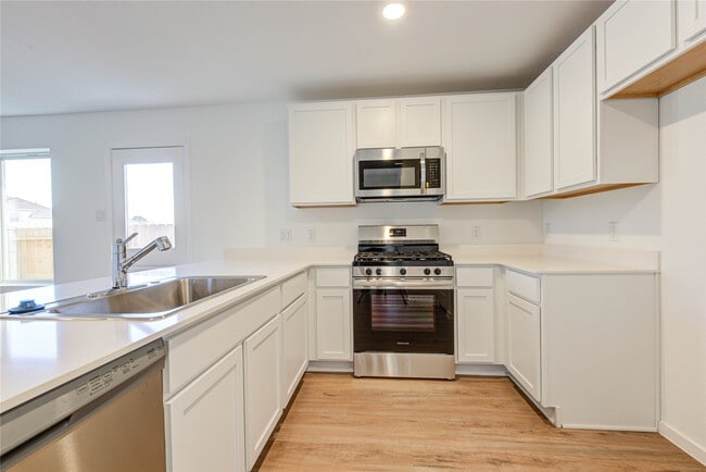 Photo - 3146 Savannah Rose Dr
