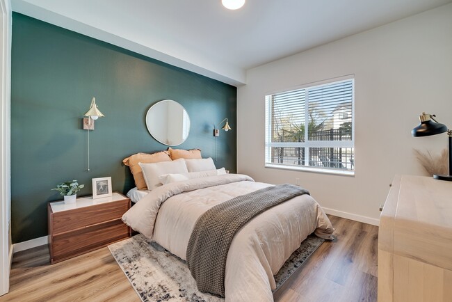 Bedroom - The Preserve on Goodpasture Apartments
