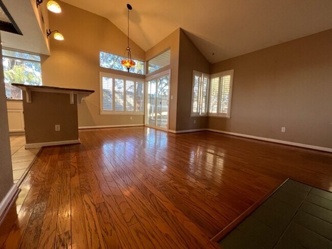 Photo - Charming 3 Bedroom 2 Bath with Large Backyard on Corner lot