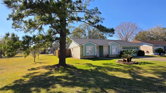 Photo - 6125 Brookdale Dr