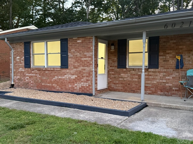 Photo - 6021 Camellia Dr Unidad A
