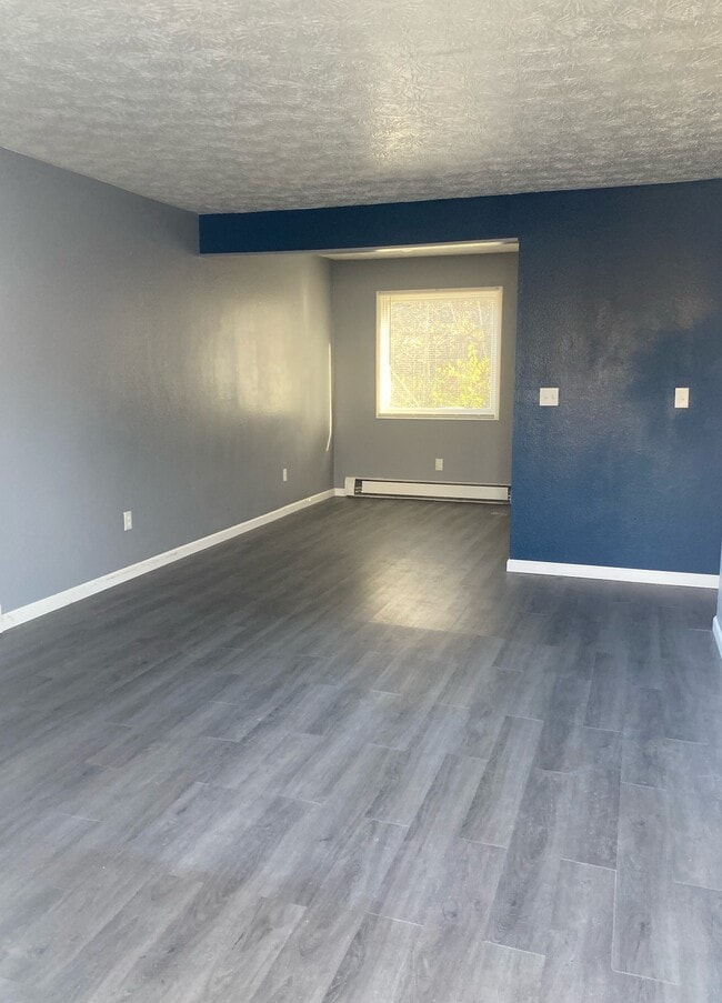 Building Photo - Peck Ave Unit 2