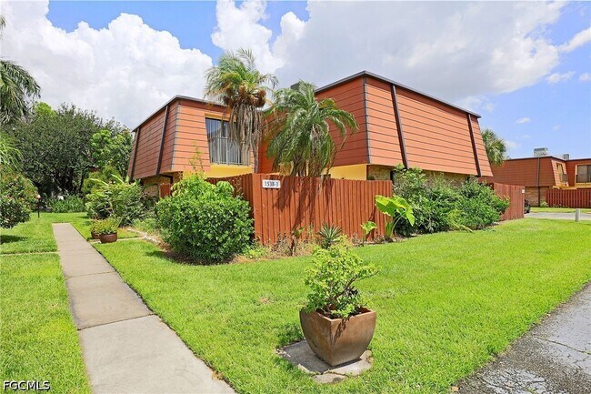 1538 Park Meadows Dr