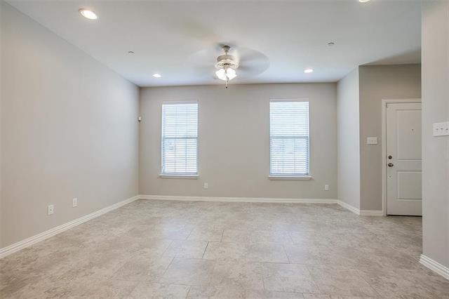 Photo - 1946 Timber Oaks Dr