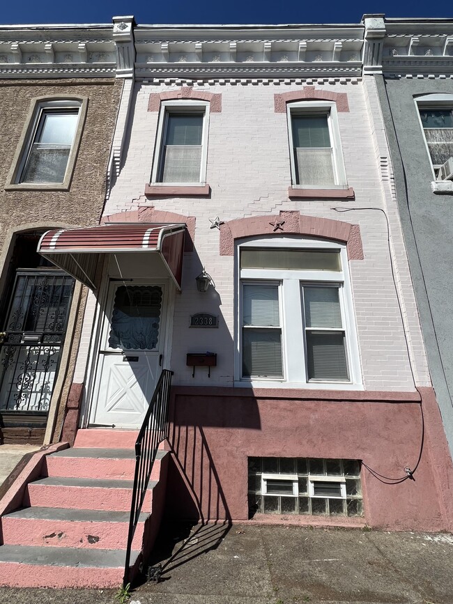 Building Photo - 2338 N 12th St Rental