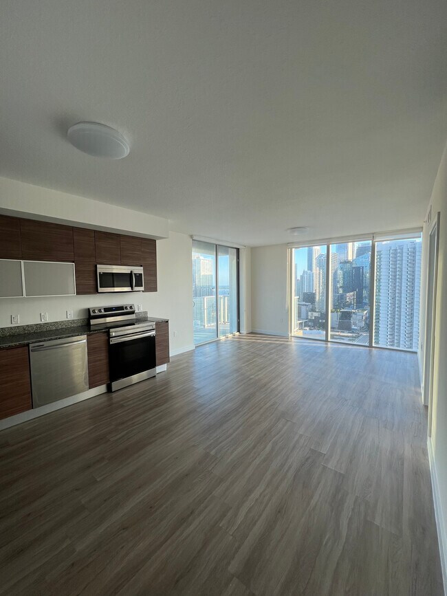 Photo - 202 SW 5th Ave Unit A1