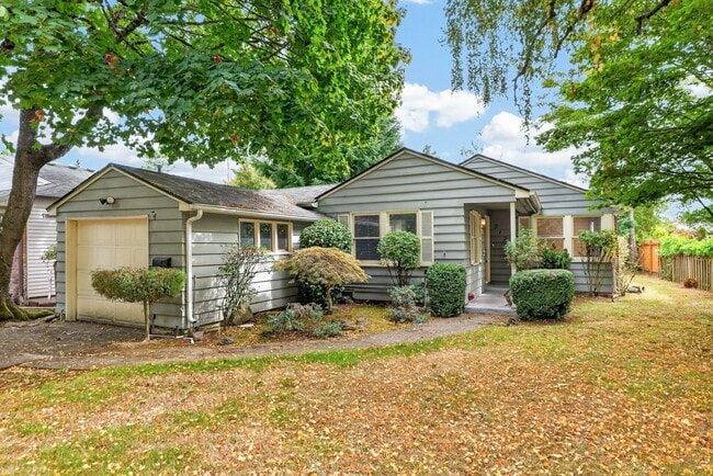 Photo - 2124 NE 78th Ave