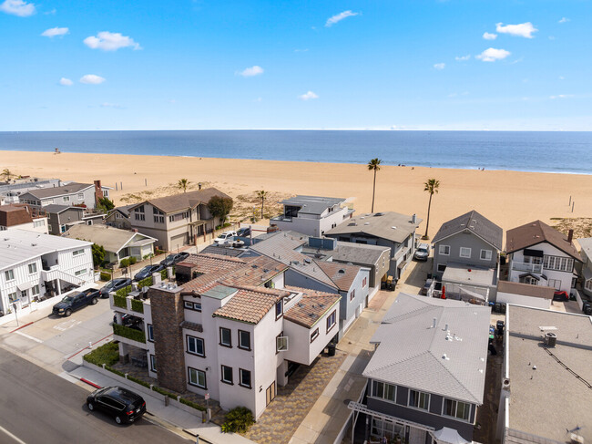 Ariel view of the property - 111 8th St Apartments