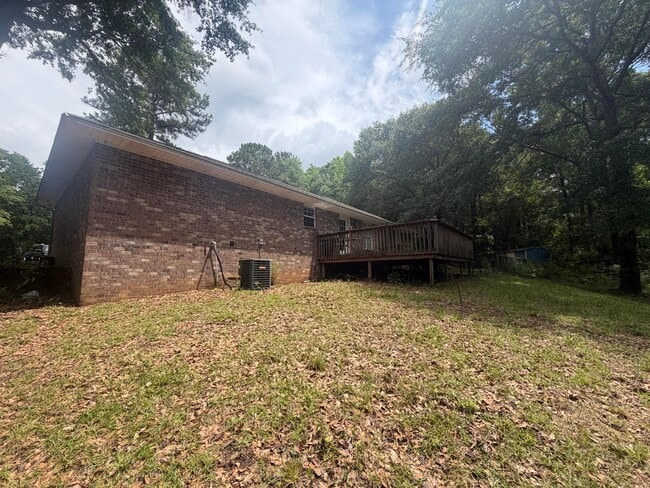 Photo - 30 Spanish Moss Cir