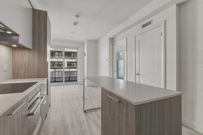 Photo - 65 Broadway Ave