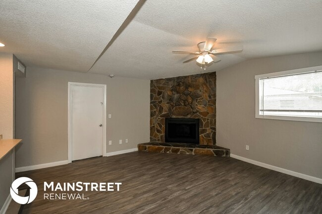 Photo - 7525 Pheasant Run Dr