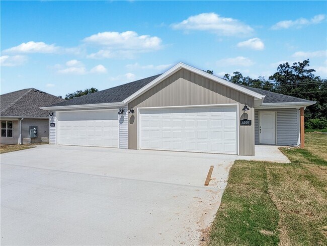 6501 NW Kathleen St
