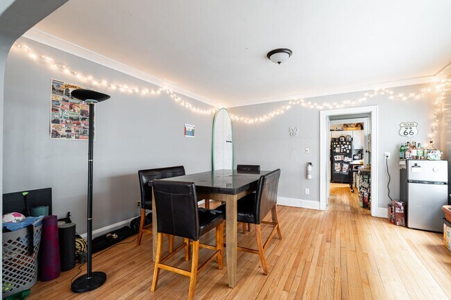 Photo - 4 Bedroom Near UWM Campus