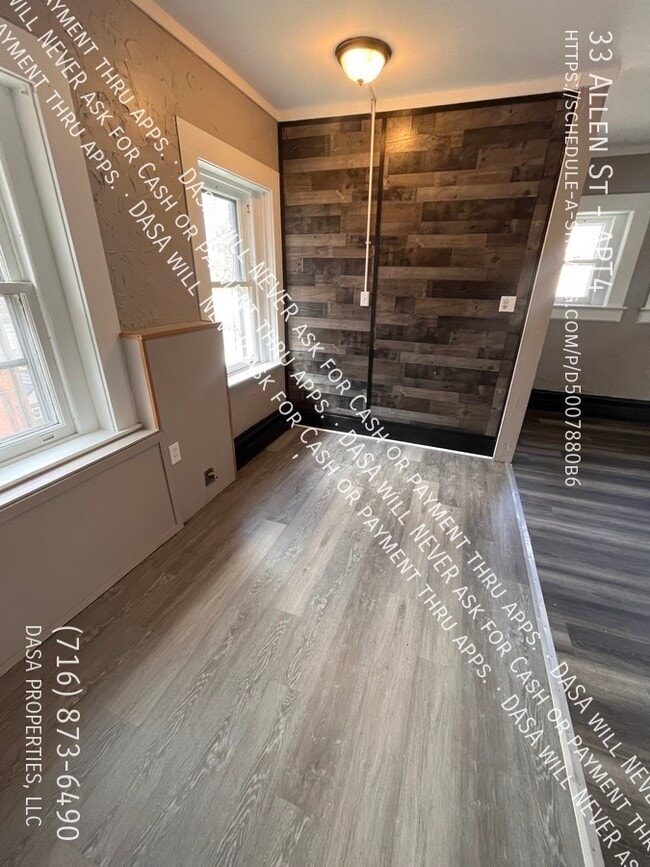 Photo - 33 Allen St Unit APT4
