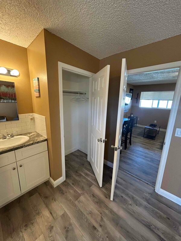 455 Moser Ave Unit 23