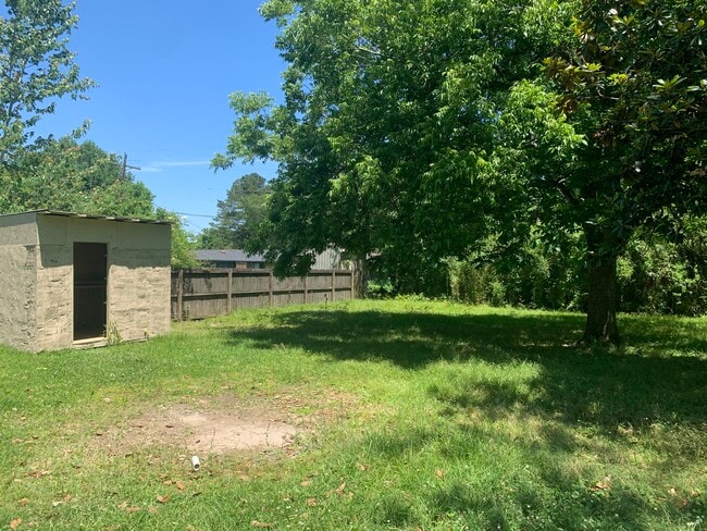 Building Photo - 2267 Sweetleaf St Rental