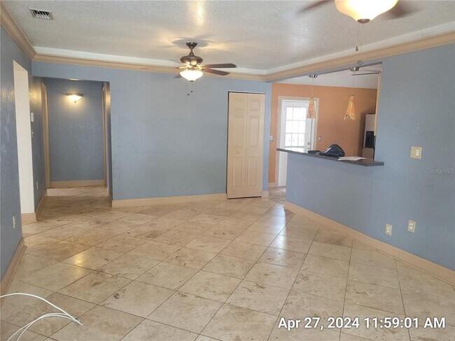 Photo - 2225 E 10th Ave