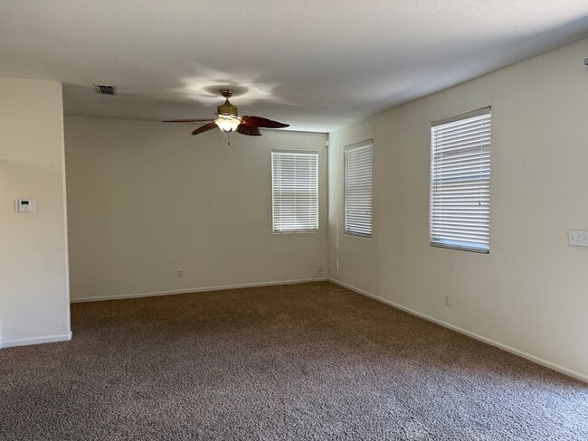 Photo - 2931 Logansport Way