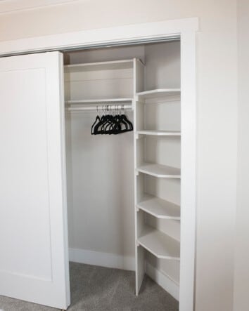 The Merchant Suites at 114 North Loudoun