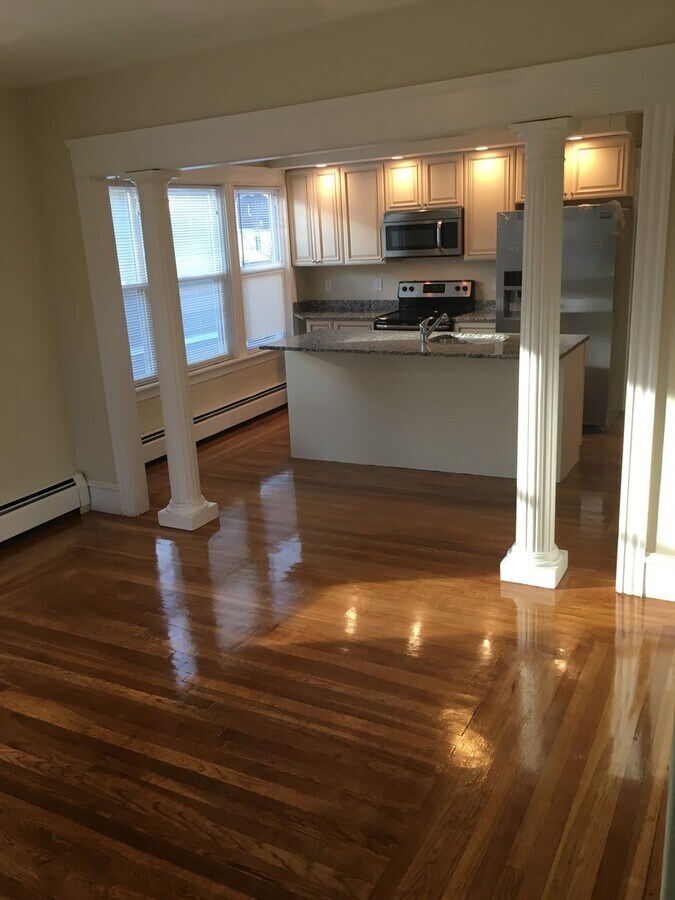 Photo - 116-118 Jastram St Unidad 118 Jastram