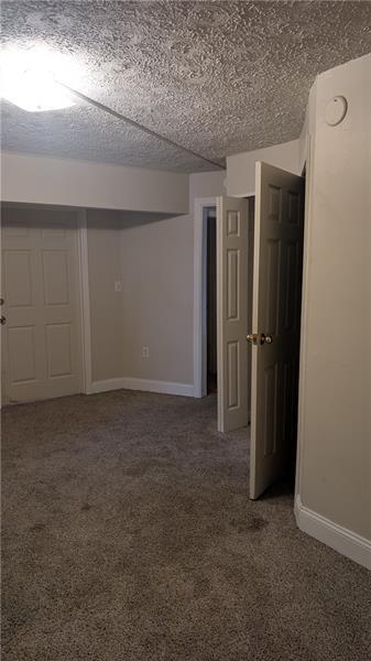 Photo - 585 Fayette St