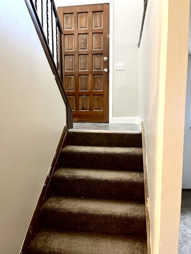 Photo - 6390 Firethorn Ave