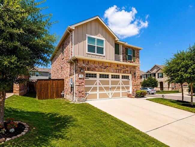 Photo - 521 Lady Swiss Ln