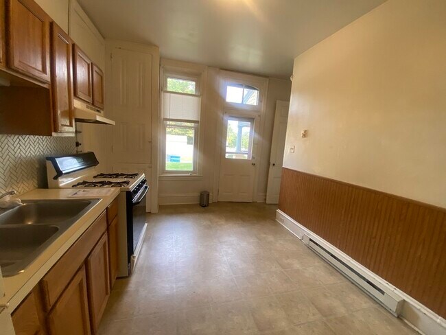 Photo - 329 E Main St Condo Unit 1