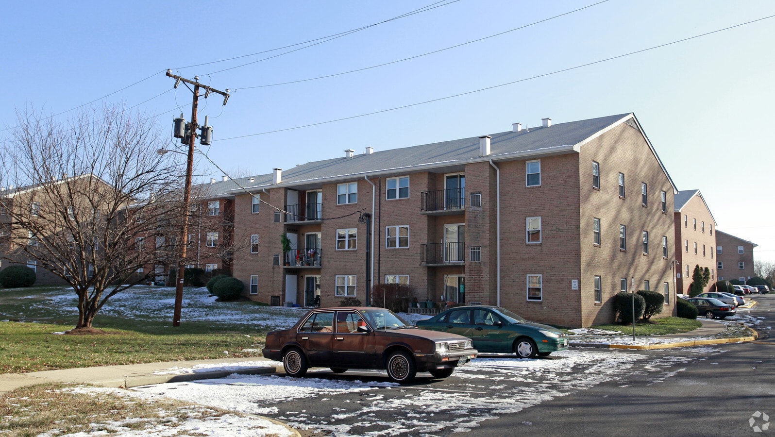 Spring Gardens Apartments - Spring Gardens Apartments