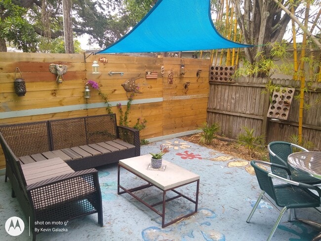 Photo - 309 Avanda Ct Unidad 1