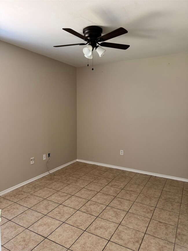 Photo - 2615 Bandera Dr